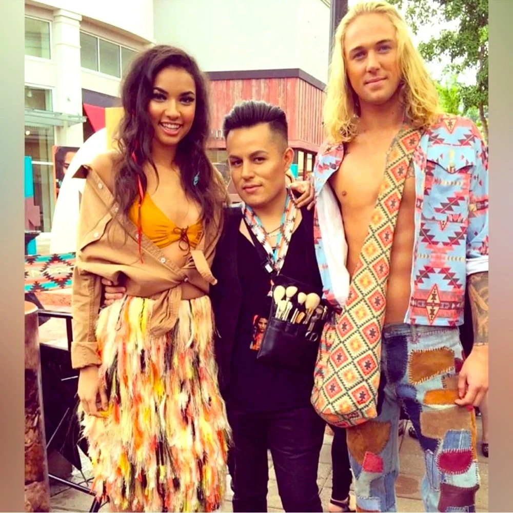 MAC Vibe Tribe Collection Bandana Scarf Aztec Pint Limited Edition - Picture 4 of 6